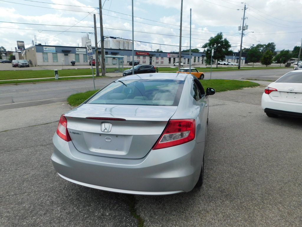 
								2012 Honda Civic Coupe 2DR full									