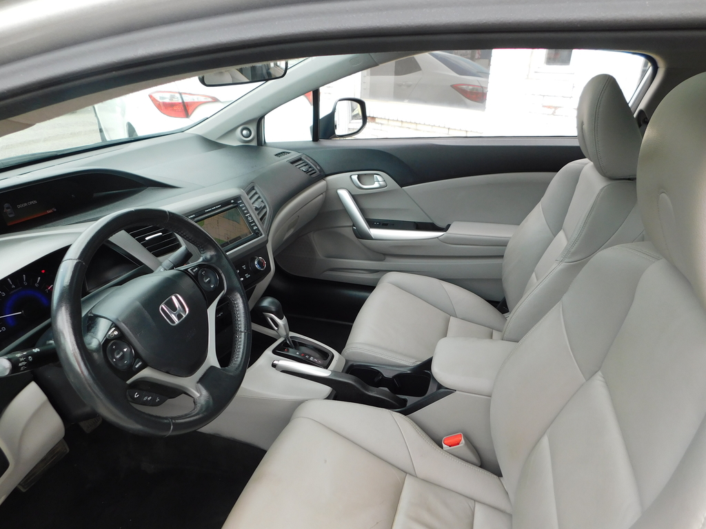 
								2012 Honda Civic Coupe 2DR full									