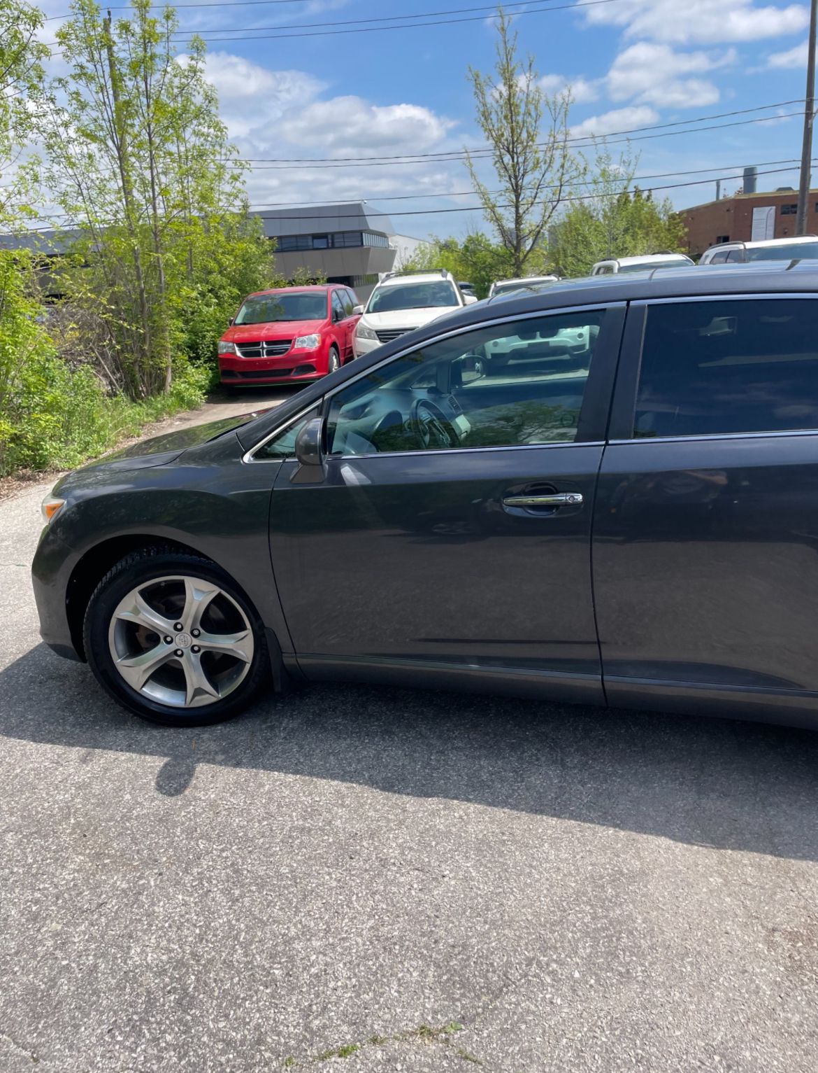 
								2011 Toyota Venza AWD V6 Limited Edition full									