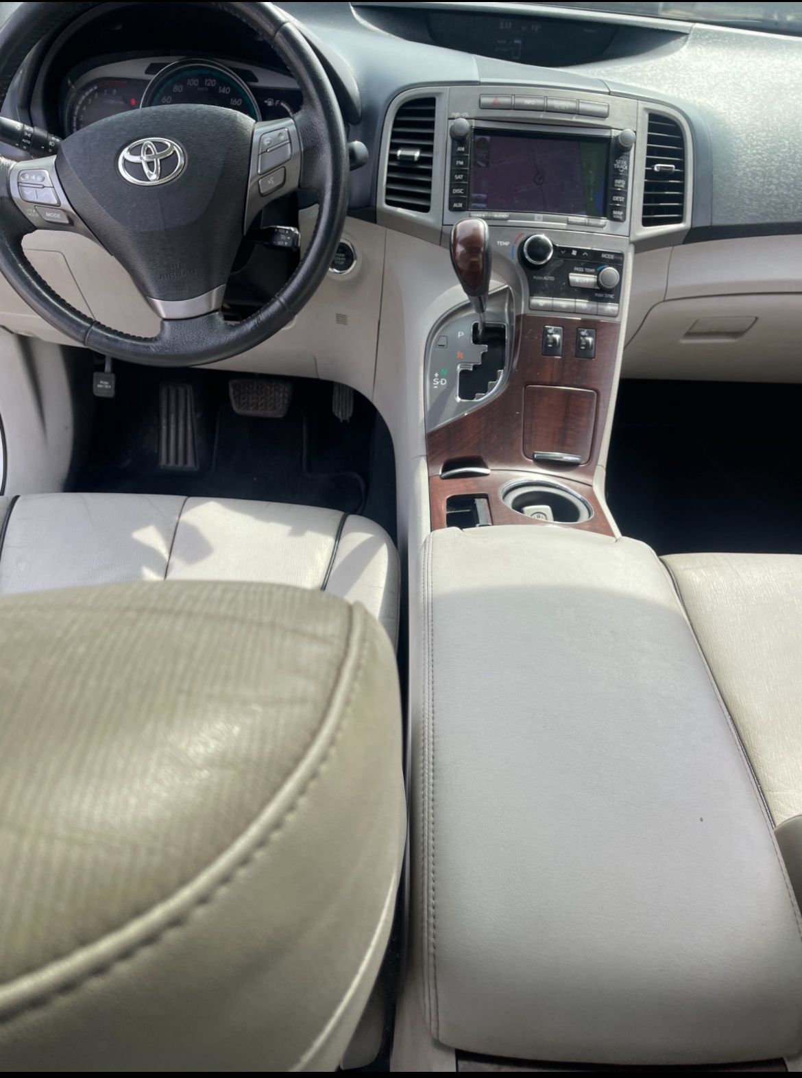 
								2009 Toyota Venza AWD V6 full									